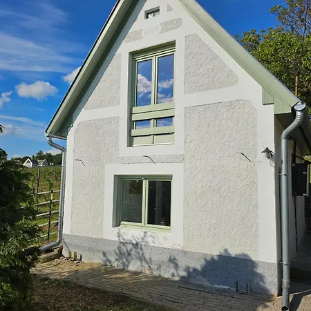 Fügelak Casa vacanze Balatoncsicso
